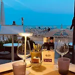 Hotel Telenia