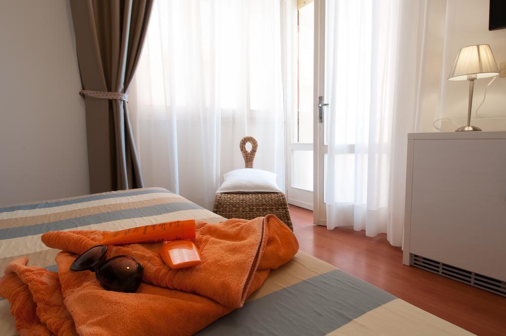 Telenia Hotel